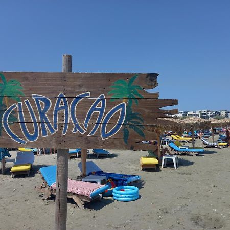 Holiday Rezidence Kazeboo Beach Apartamento Năvodari Exterior foto